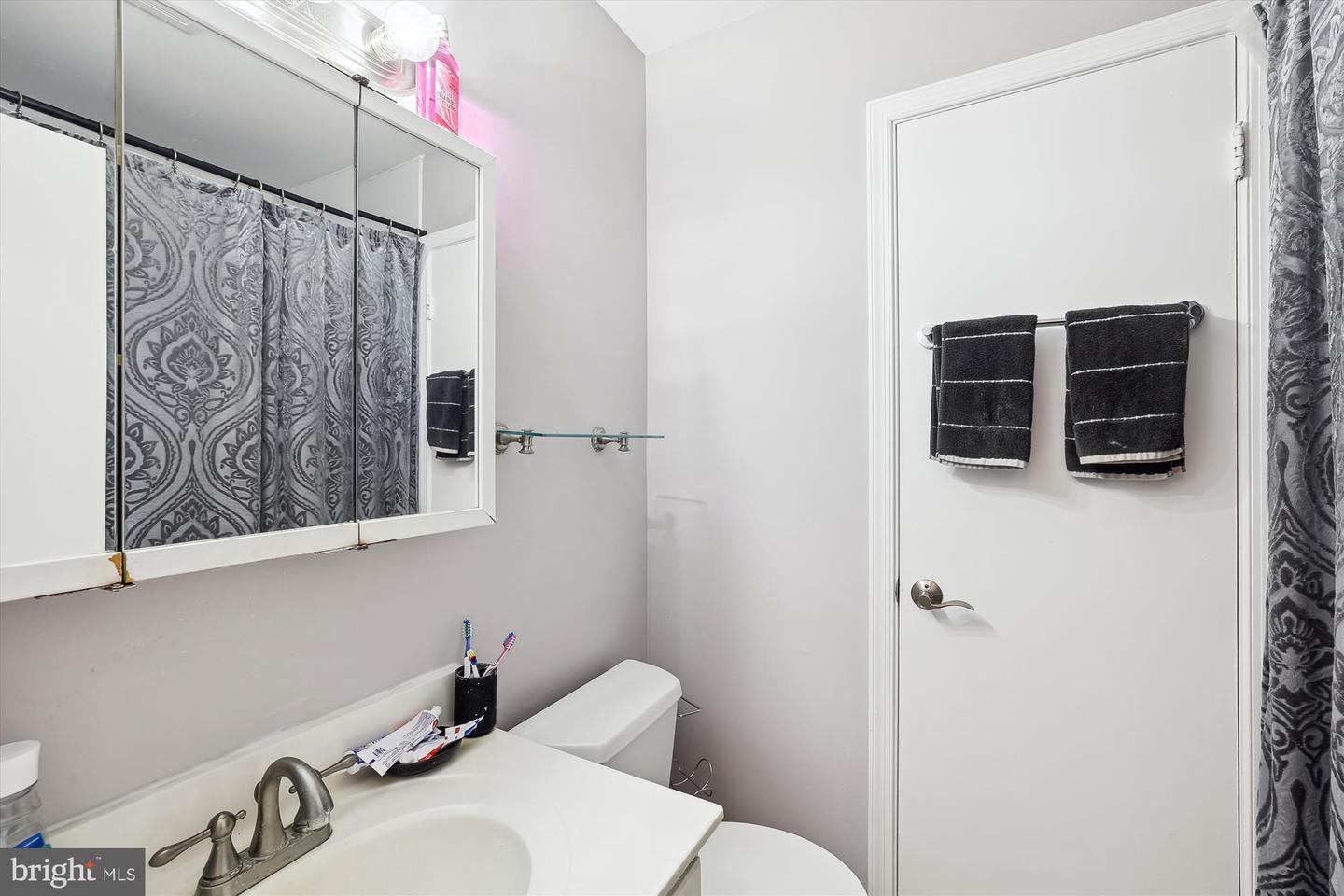 18328 STREAMSIDE DRIVE Unit: 101