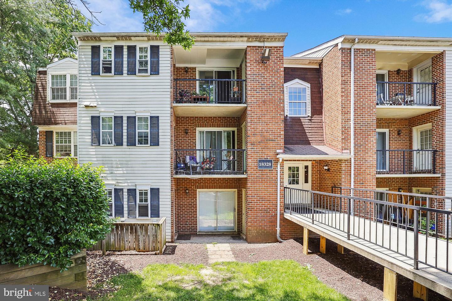 18328 STREAMSIDE DRIVE Unit: 101
