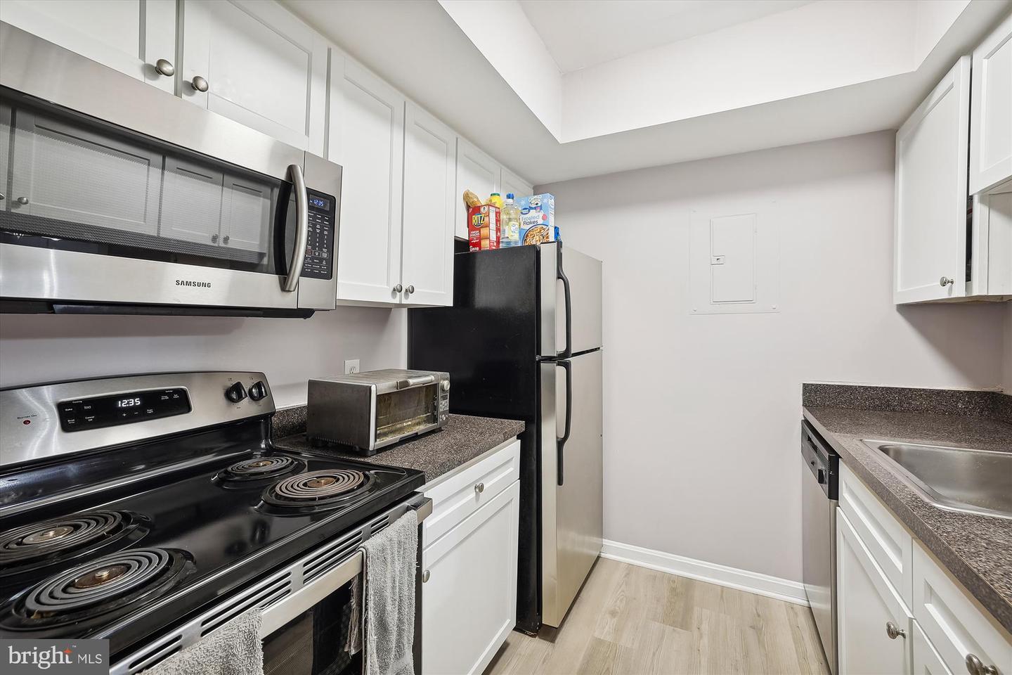 18328 STREAMSIDE DRIVE Unit: 101