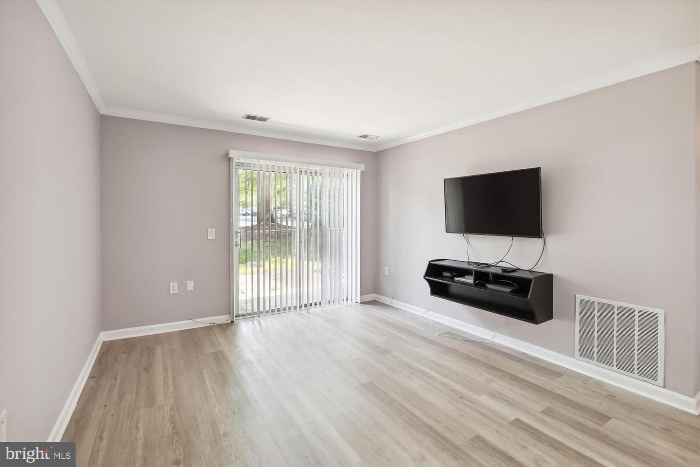 18328 STREAMSIDE DRIVE Unit: 101