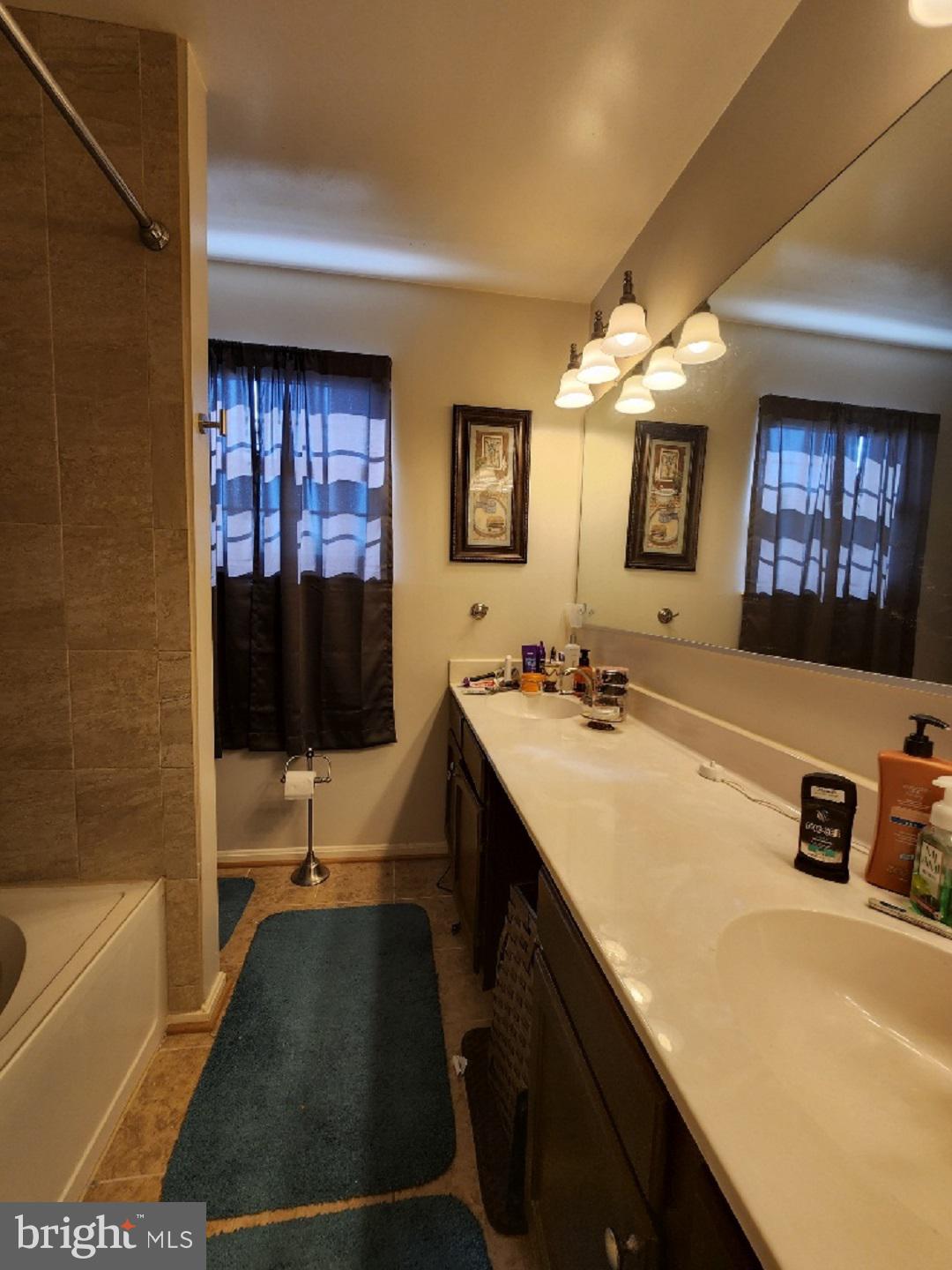 10610 Hunters Chase LANE