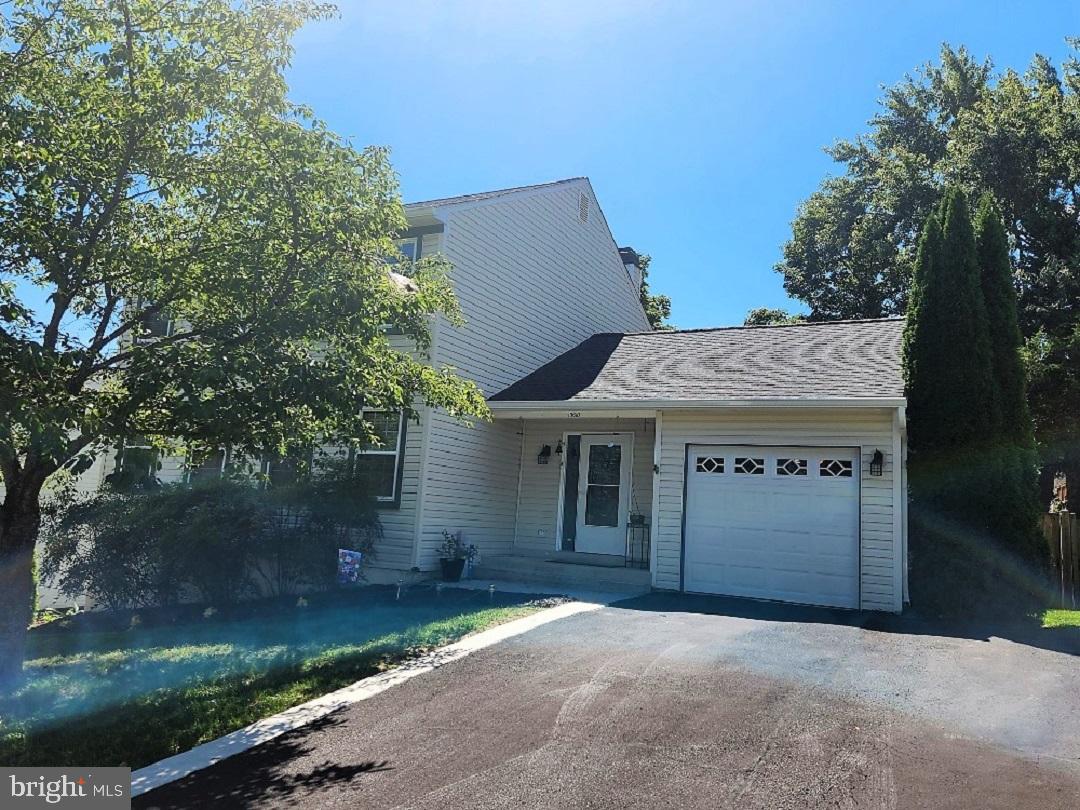 10610 Hunters Chase LANE