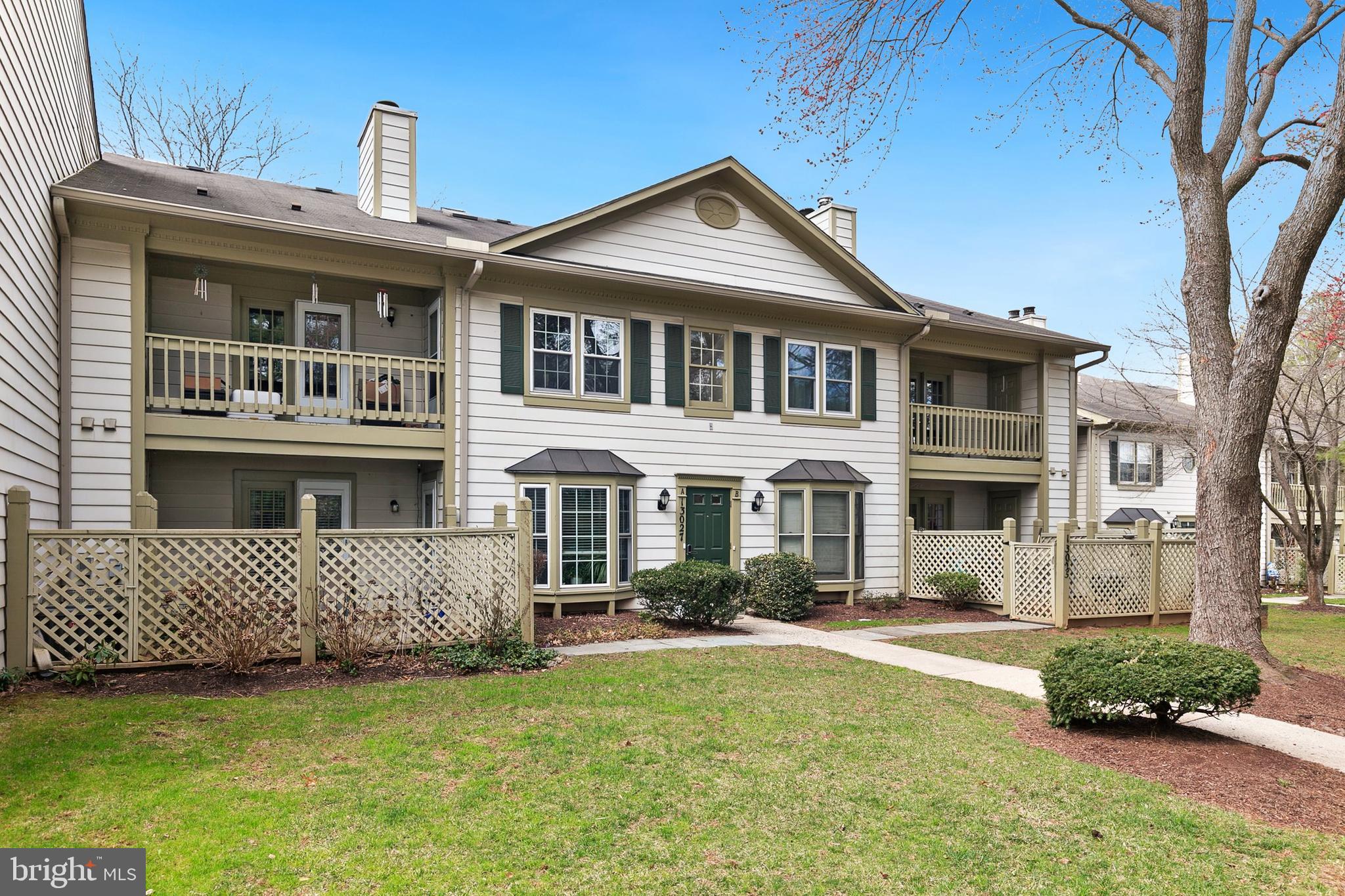 13027 Shadyside Ln #12-208