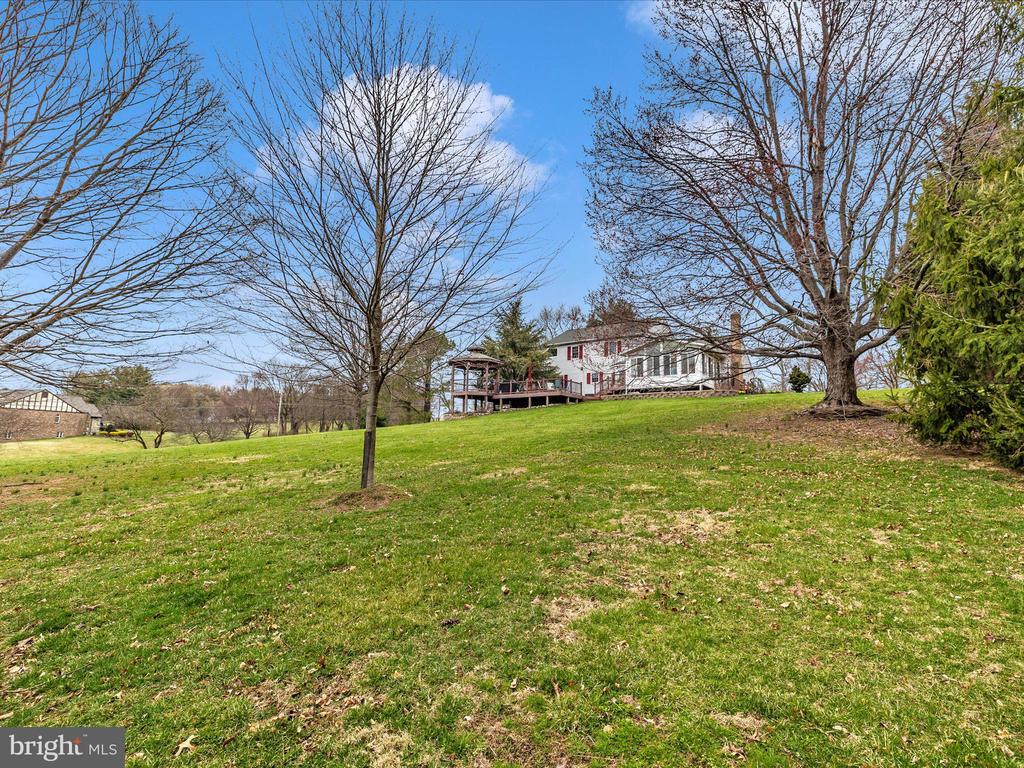 11000 Watkins Rd