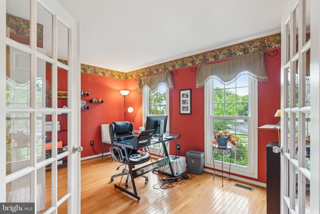 20309 Crown Ridge Ct