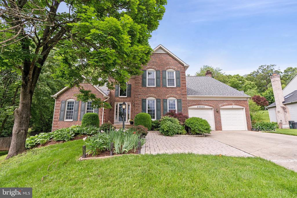 20309 Crown Ridge Ct