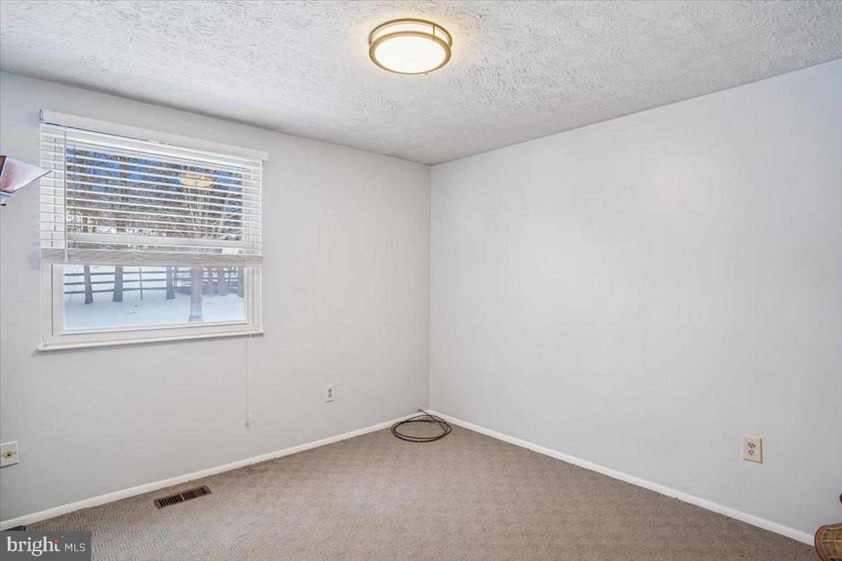 24052 SUGAR CANE LANE