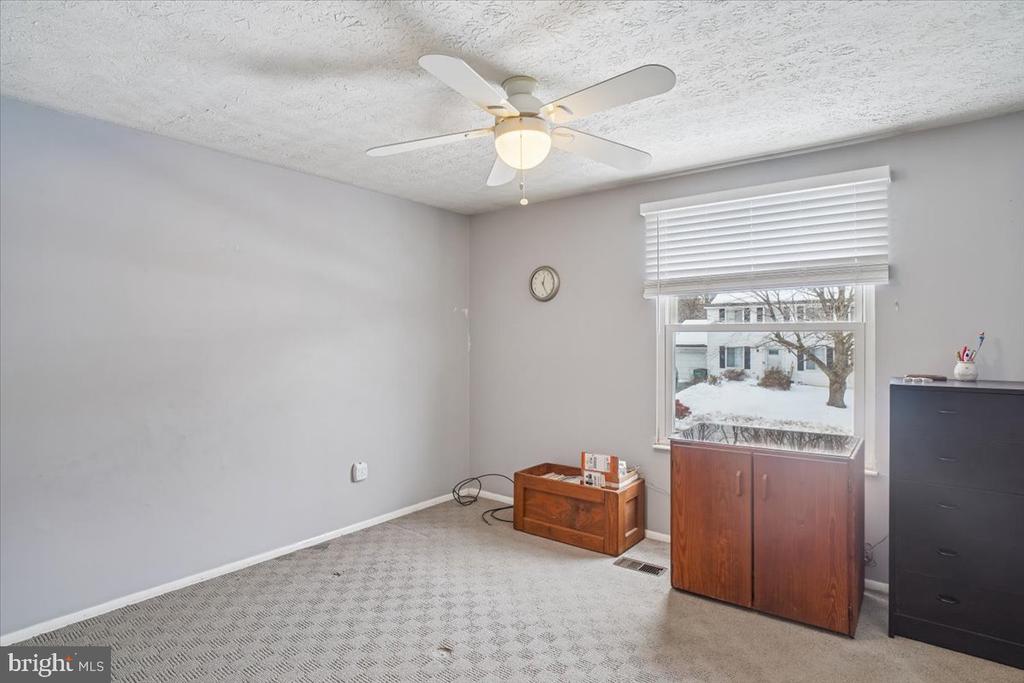 24052 SUGAR CANE LANE