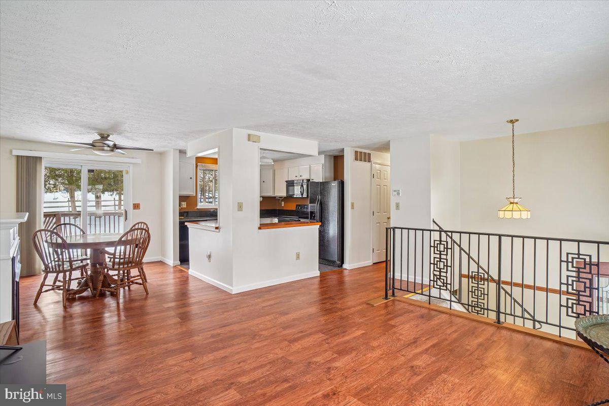 24052 SUGAR CANE LANE