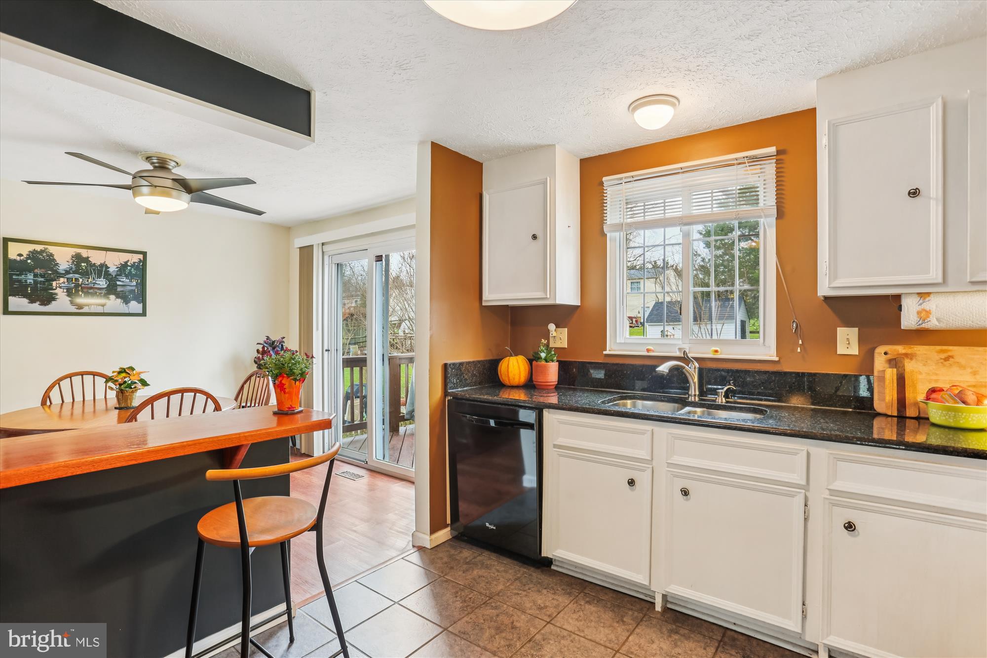 24052 SUGAR CANE LANE