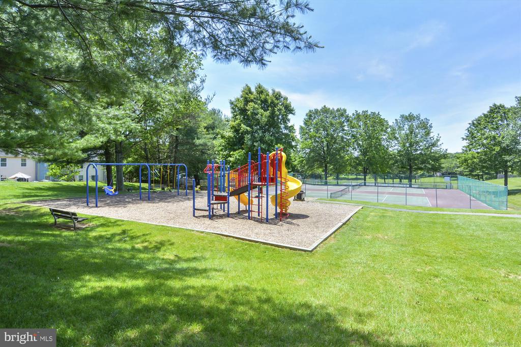 24052 SUGAR CANE LANE