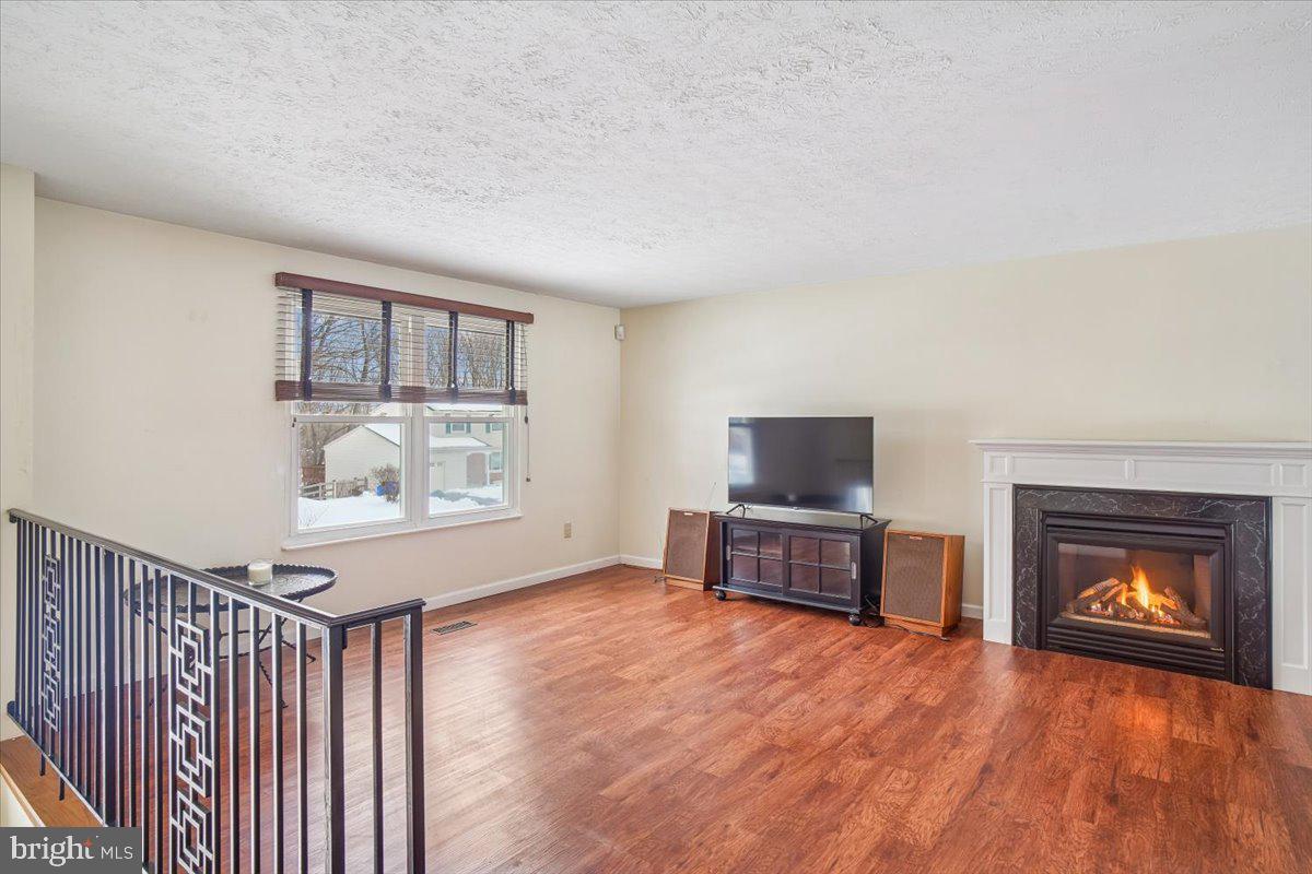 24052 SUGAR CANE LANE