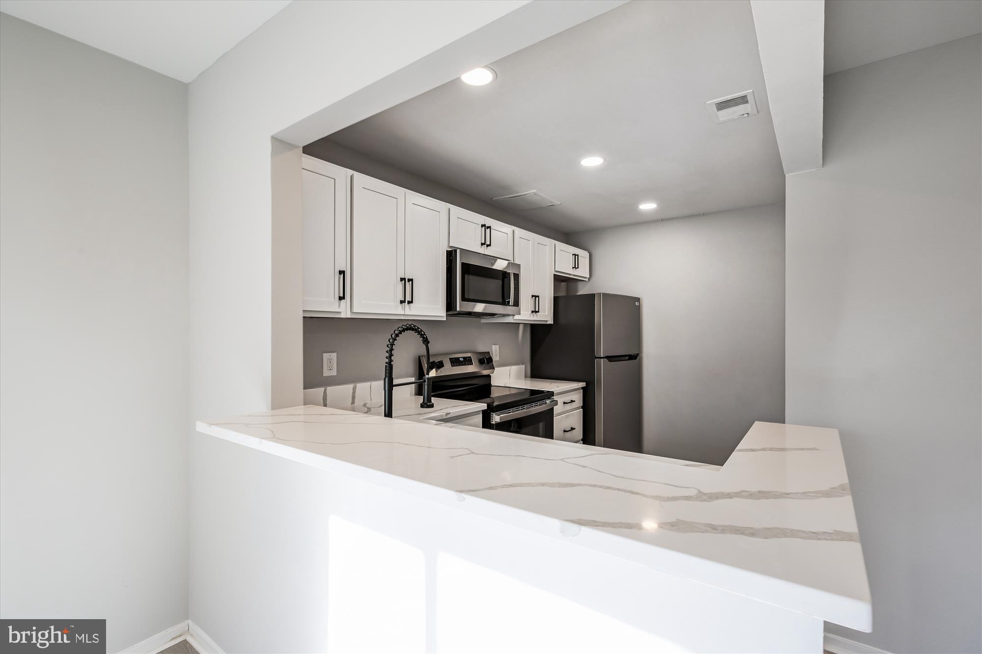 10012 FOREST VIEW PLACE