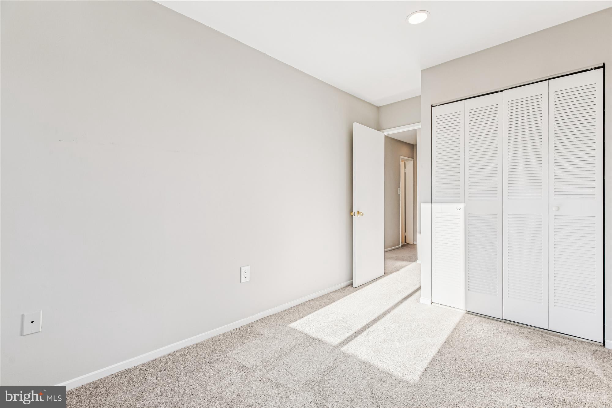 10012 FOREST VIEW PLACE