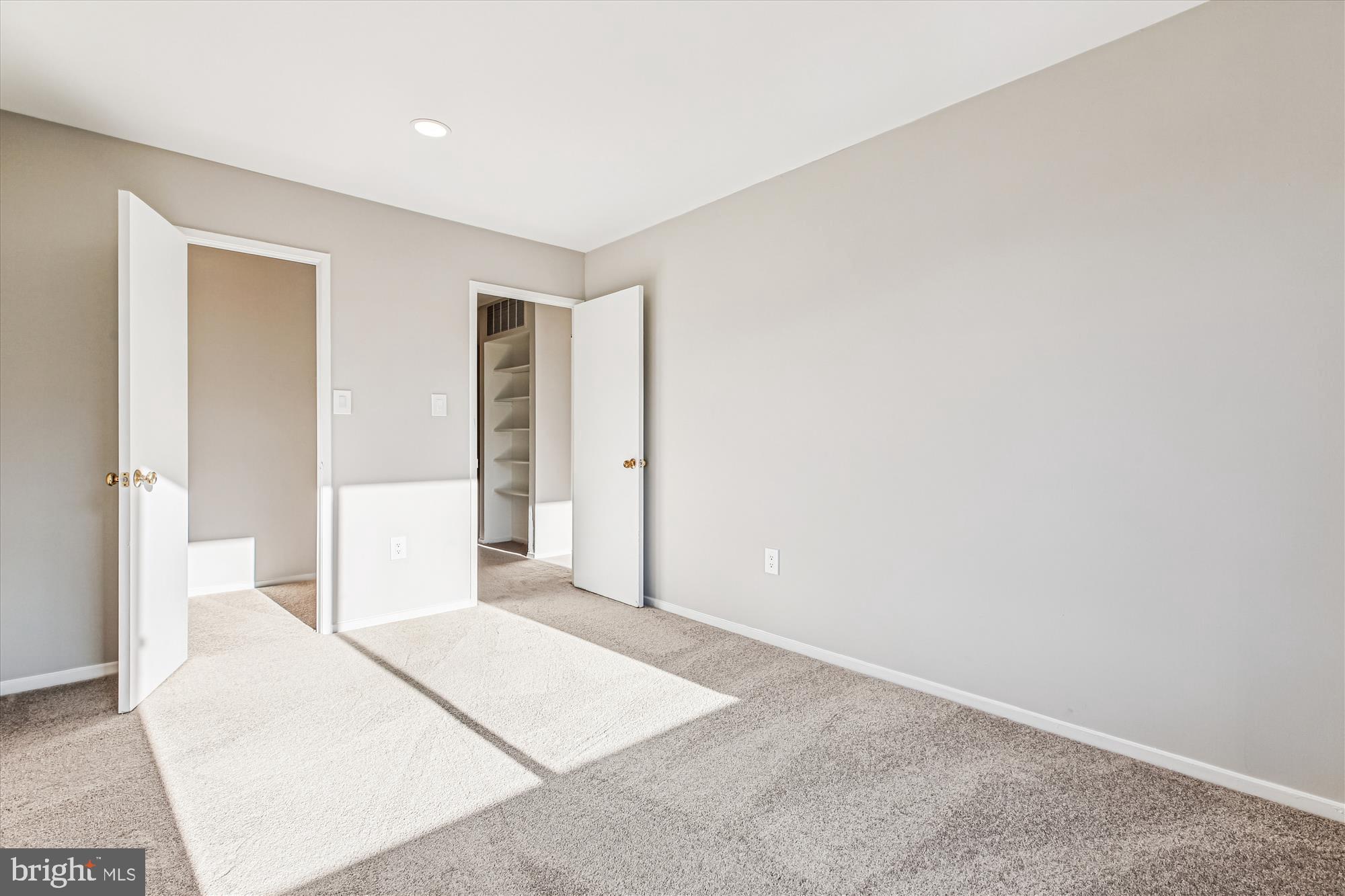 10012 FOREST VIEW PLACE