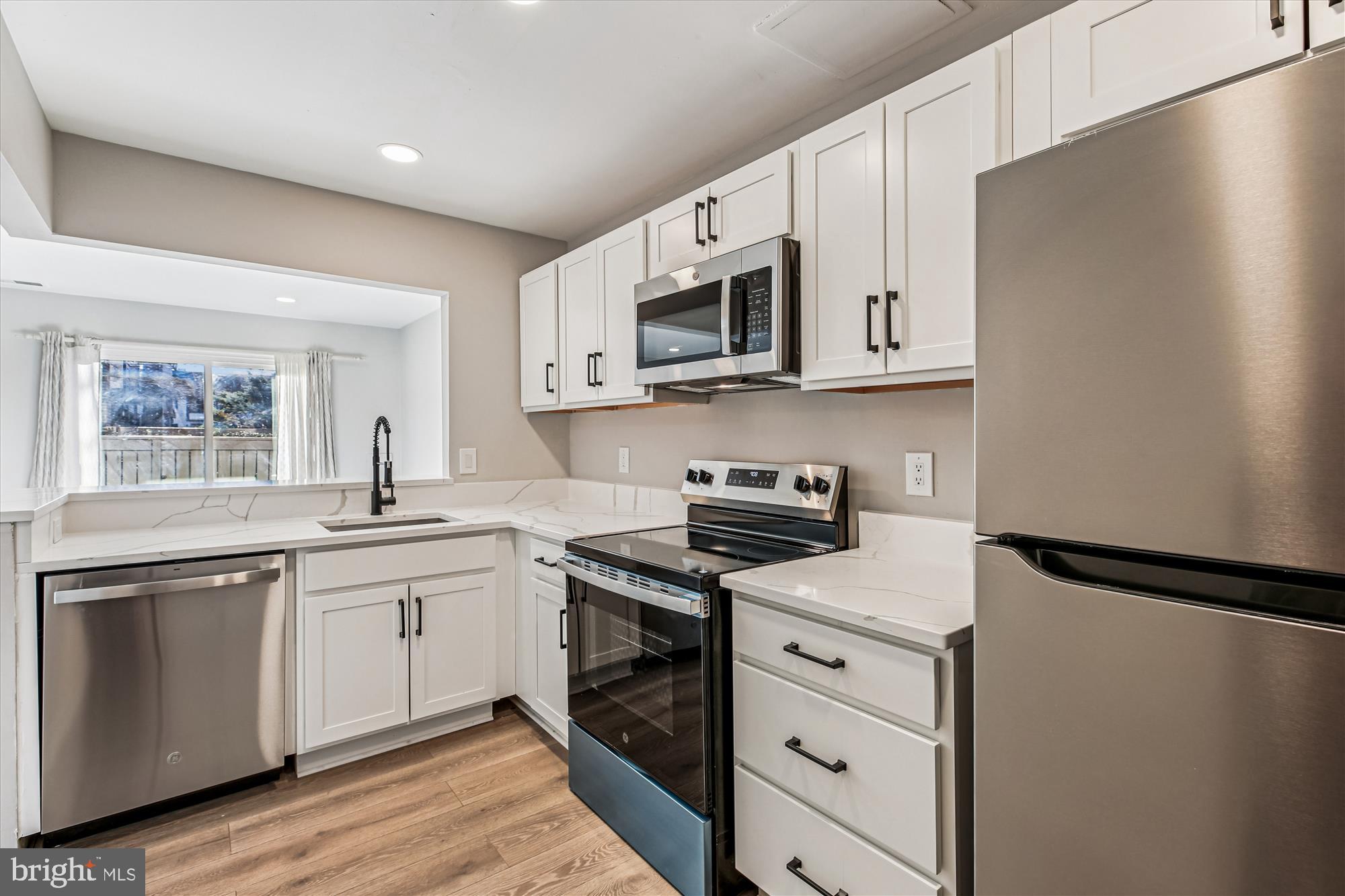 10012 FOREST VIEW PLACE