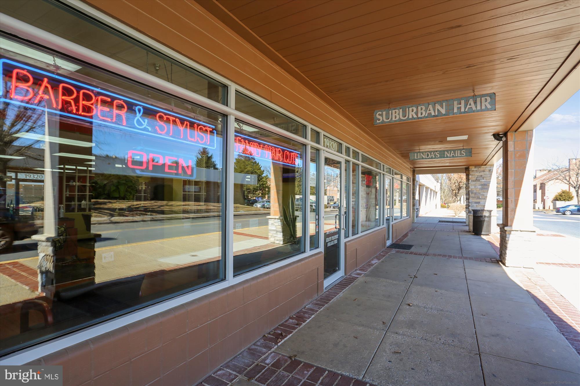 10012 FOREST VIEW PLACE