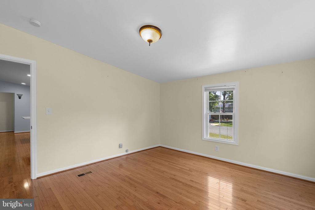 11601 HOURGLASS WAY