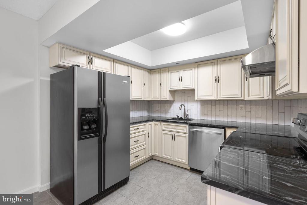 12539 CORAL GROVE PLACE