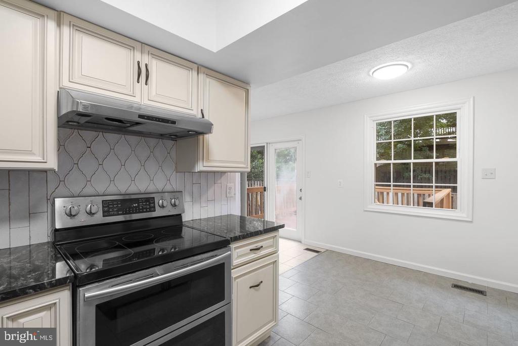 12539 CORAL GROVE PLACE