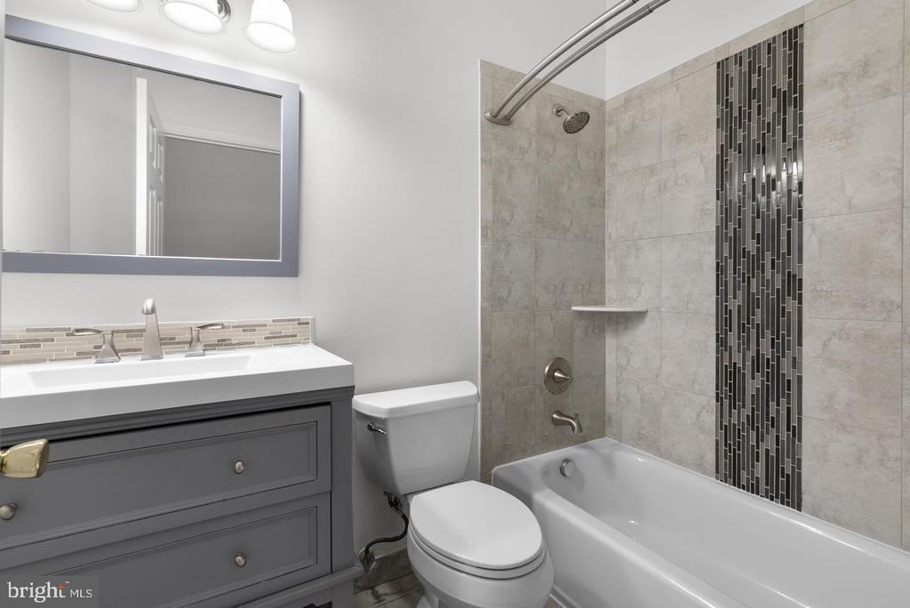 12539 CORAL GROVE PLACE