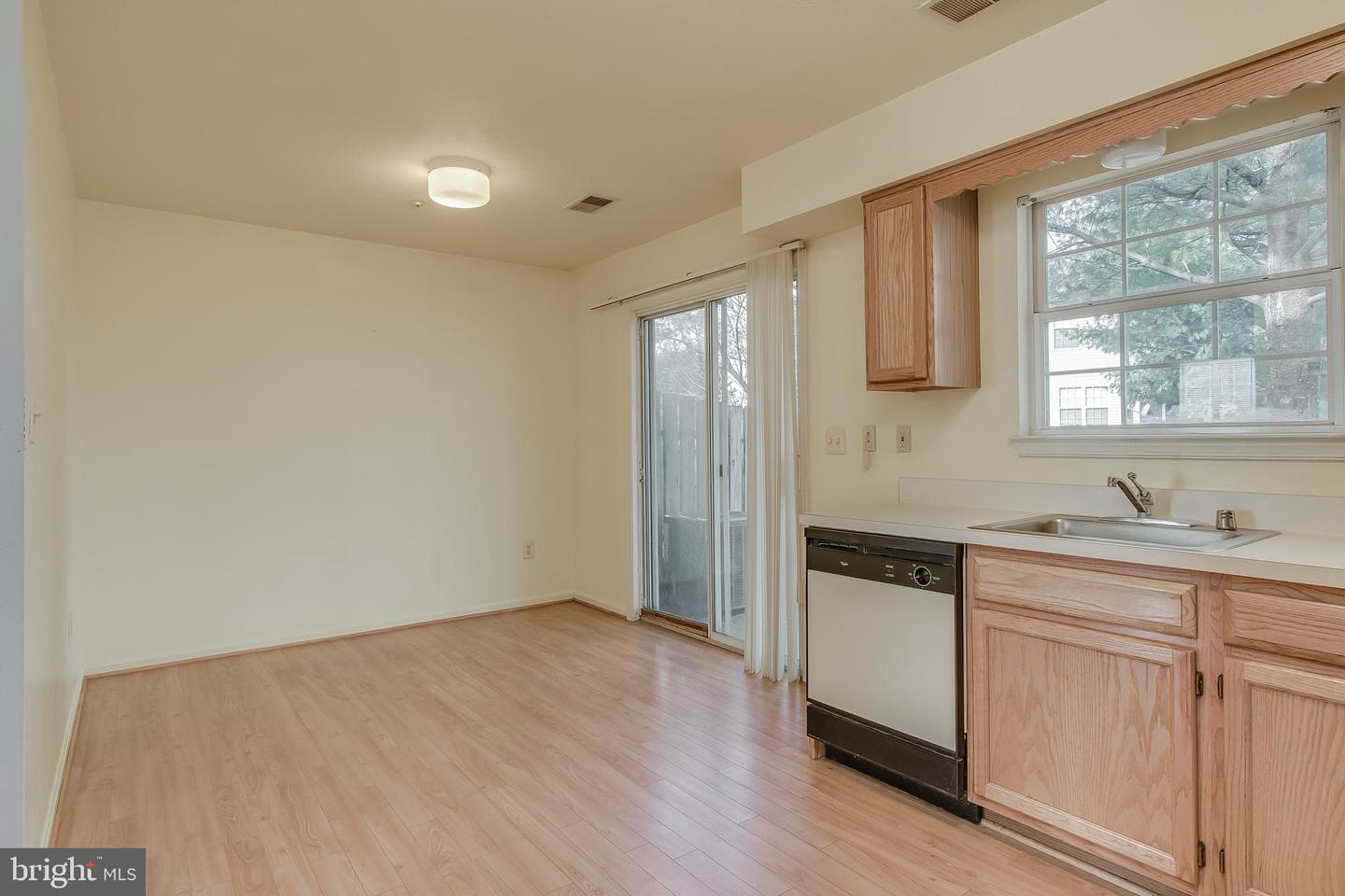 20122 DANIELS CIRCLE