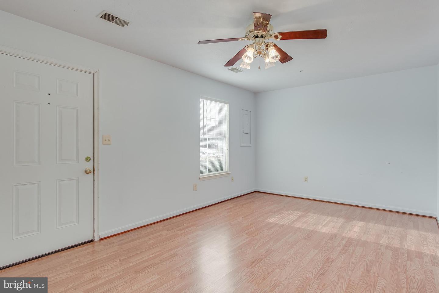 20122 DANIELS CIRCLE