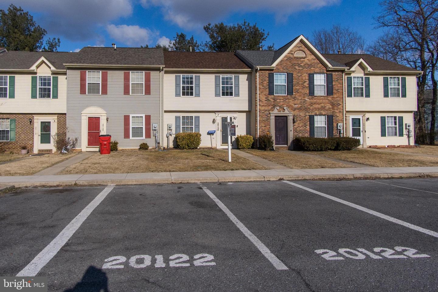 20122 DANIELS CIRCLE
