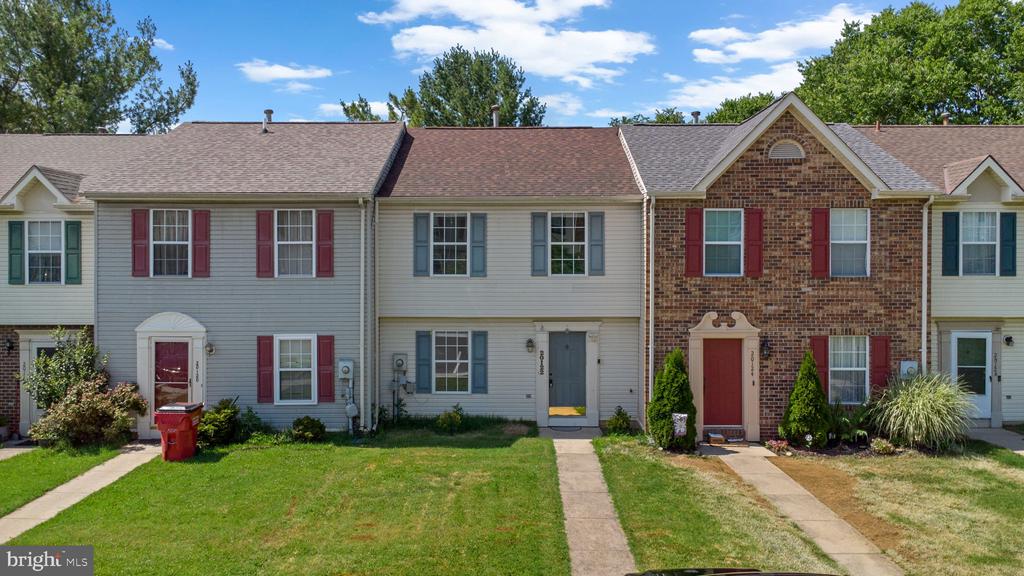 20122 Daniels Cir