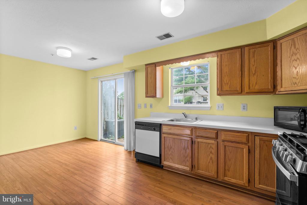 20122 Daniels Cir