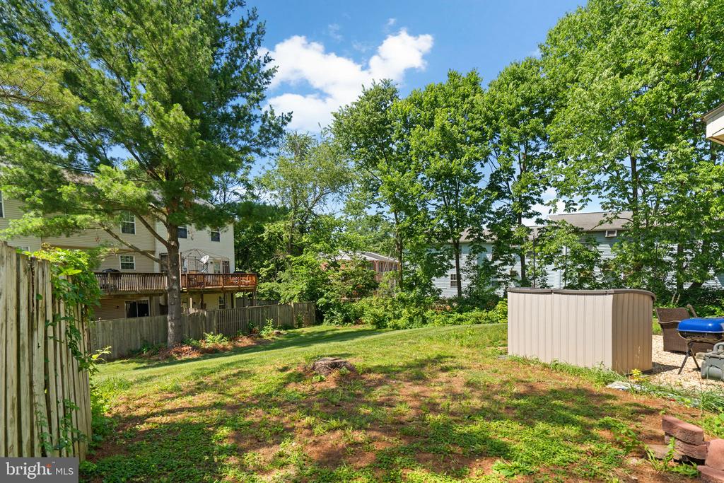 20122 Daniels Cir
