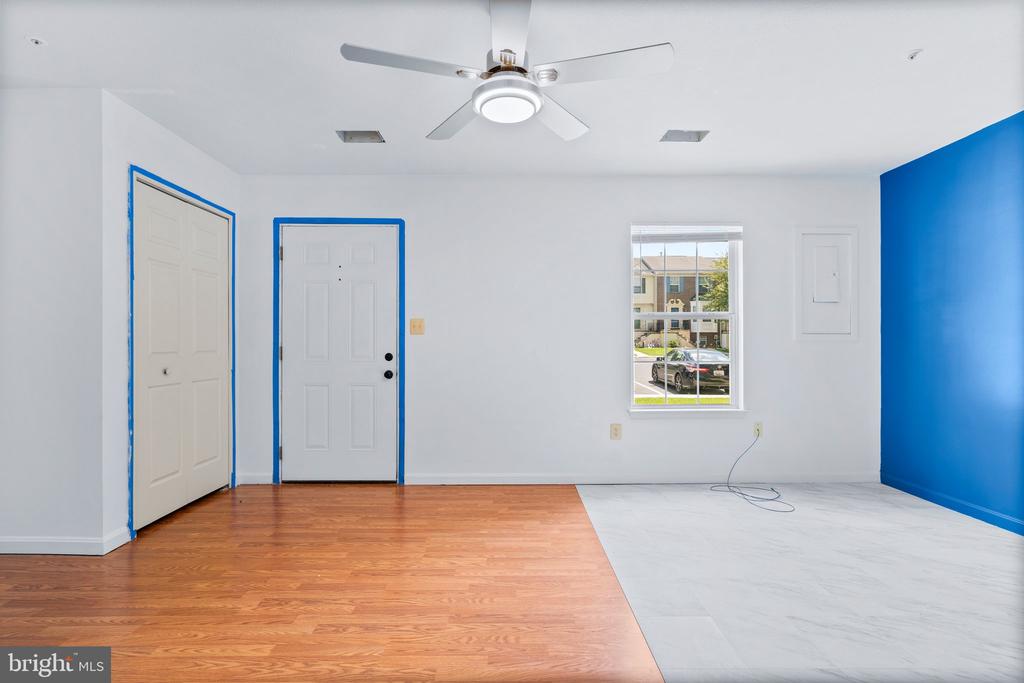 20122 Daniels Cir