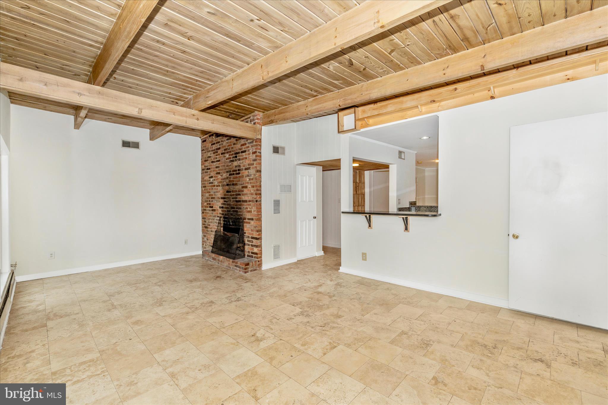 12819 FOUNTAIN HEAD ROAD