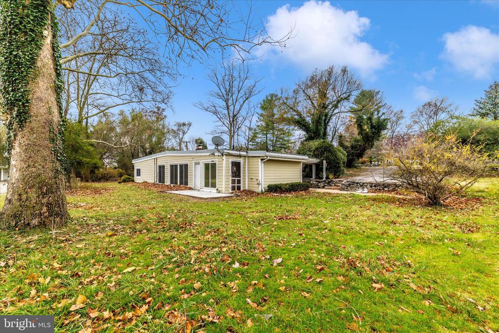 12819 FOUNTAIN HEAD ROAD