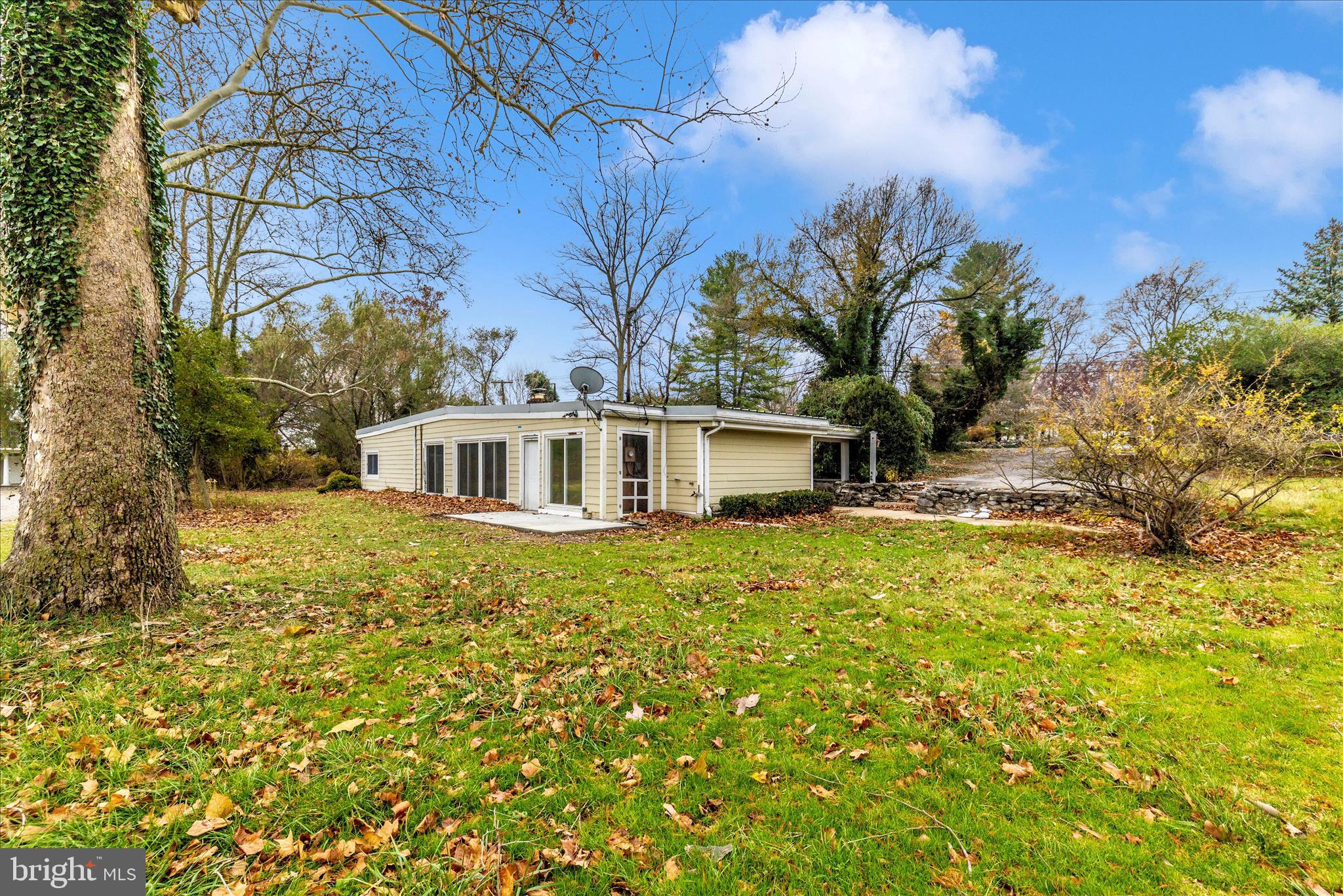 12819 FOUNTAIN HEAD ROAD