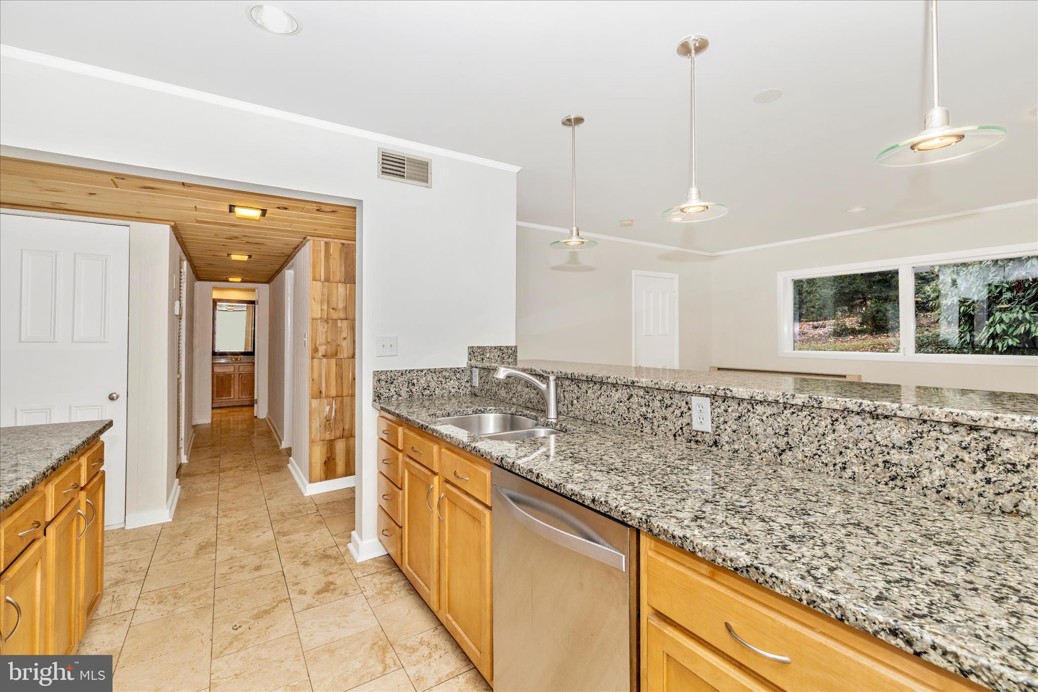 12819 FOUNTAIN HEAD ROAD