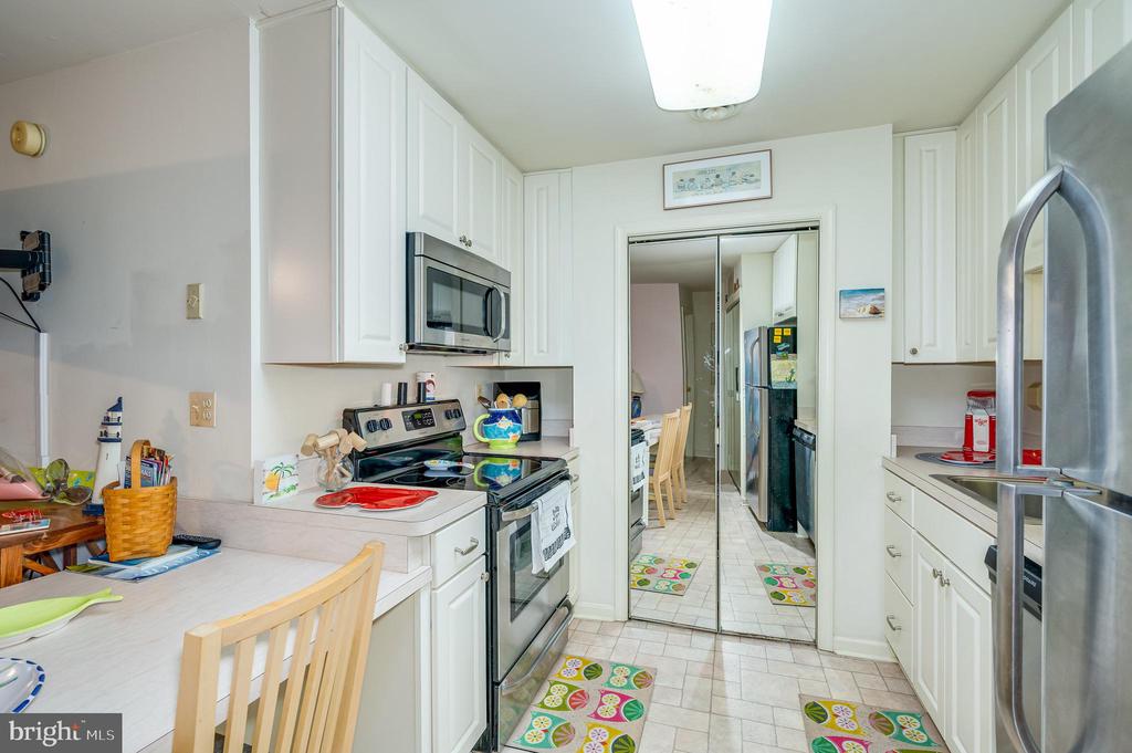 105 120th St #122b6