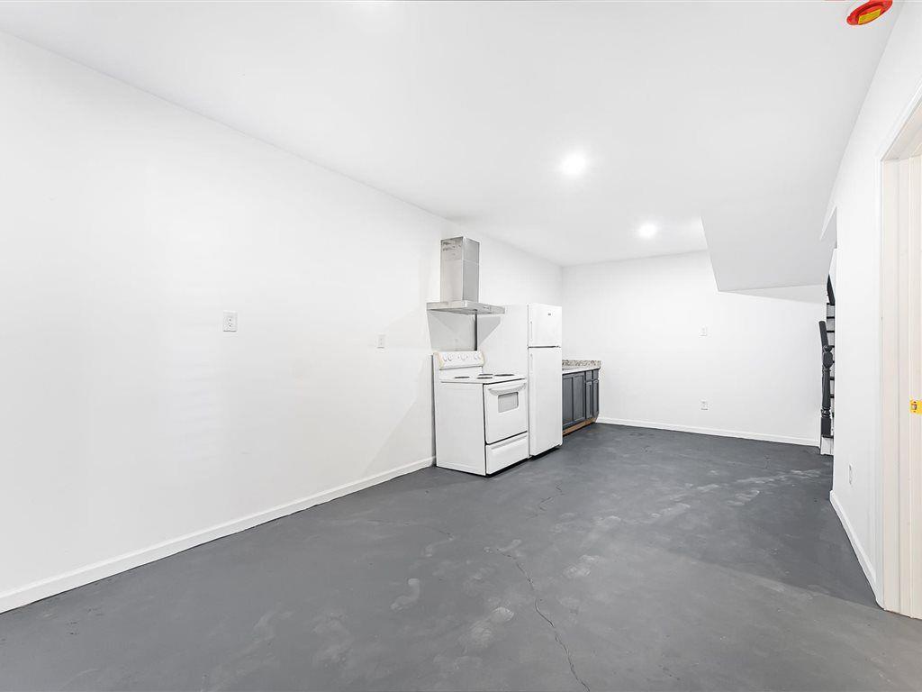 10134 Carlton Trail NW