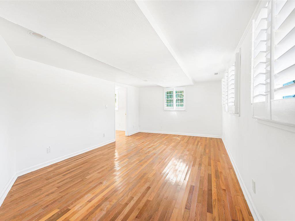 10134 Carlton Trail NW