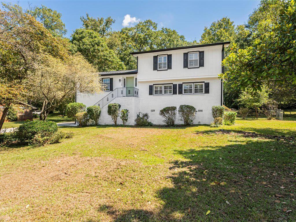 10134 Carlton Trail NW