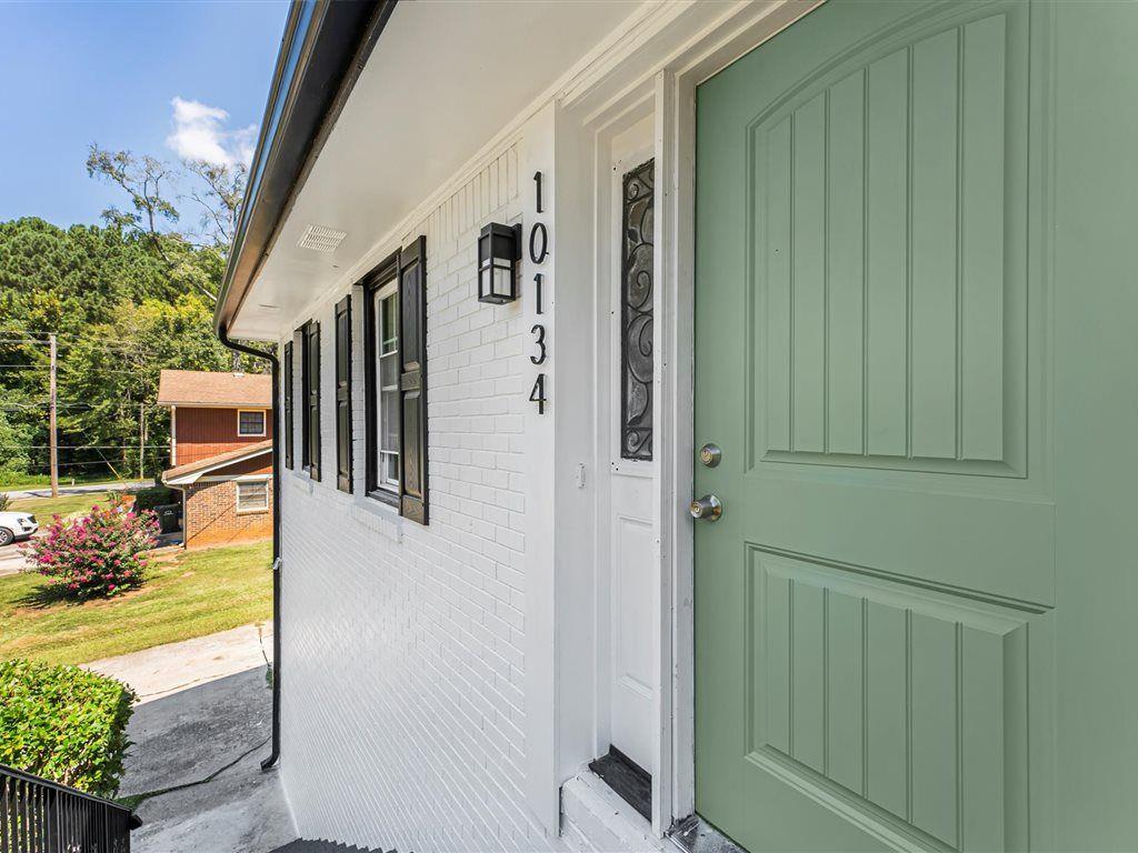 10134 Carlton Trail NW