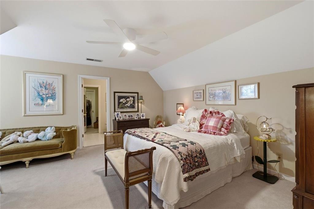 100 Ridgetree Lane