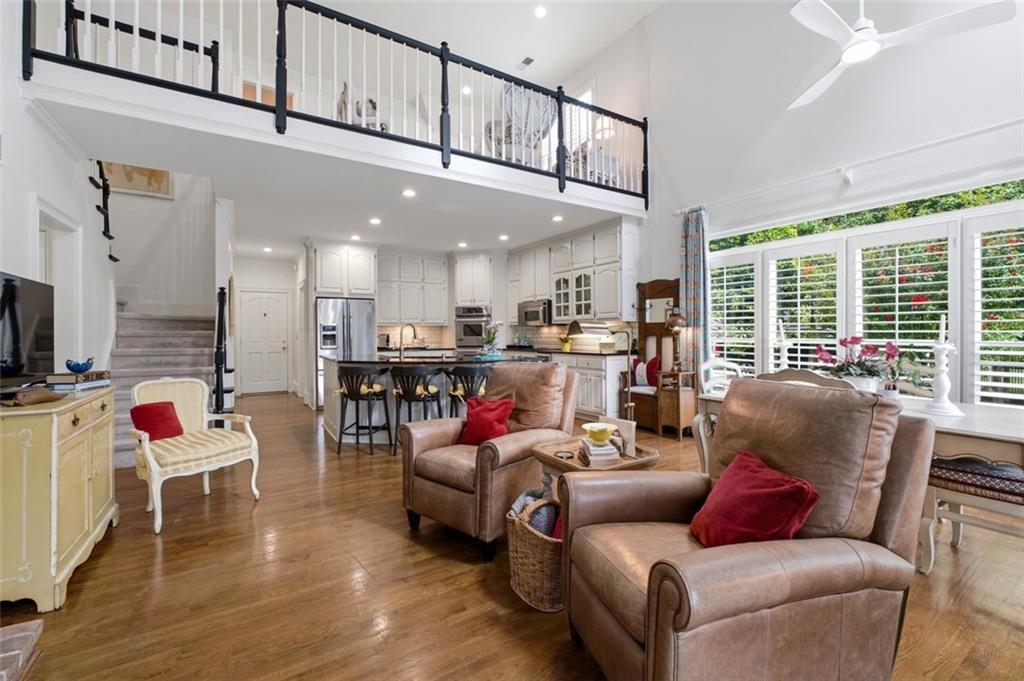 100 Ridgetree Lane