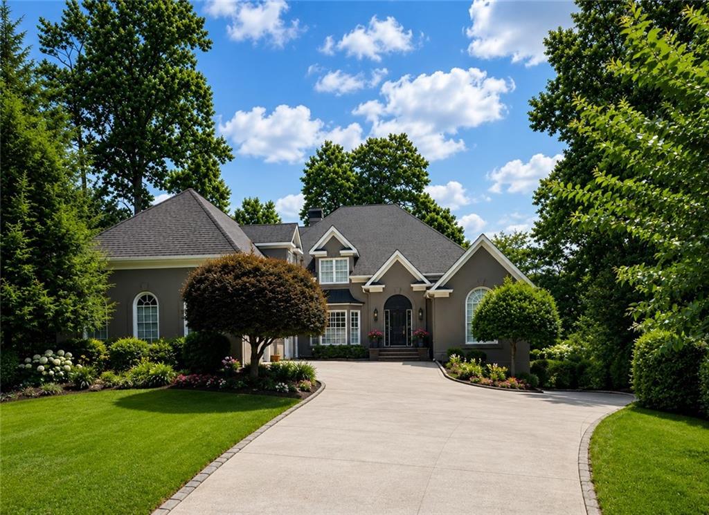 100 Ridgetree Lane