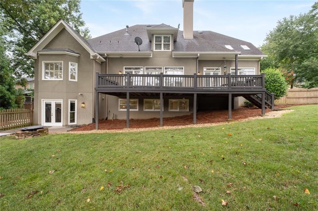 100 Ridgetree Lane