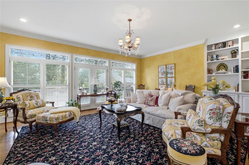 100 Ridgetree Lane
