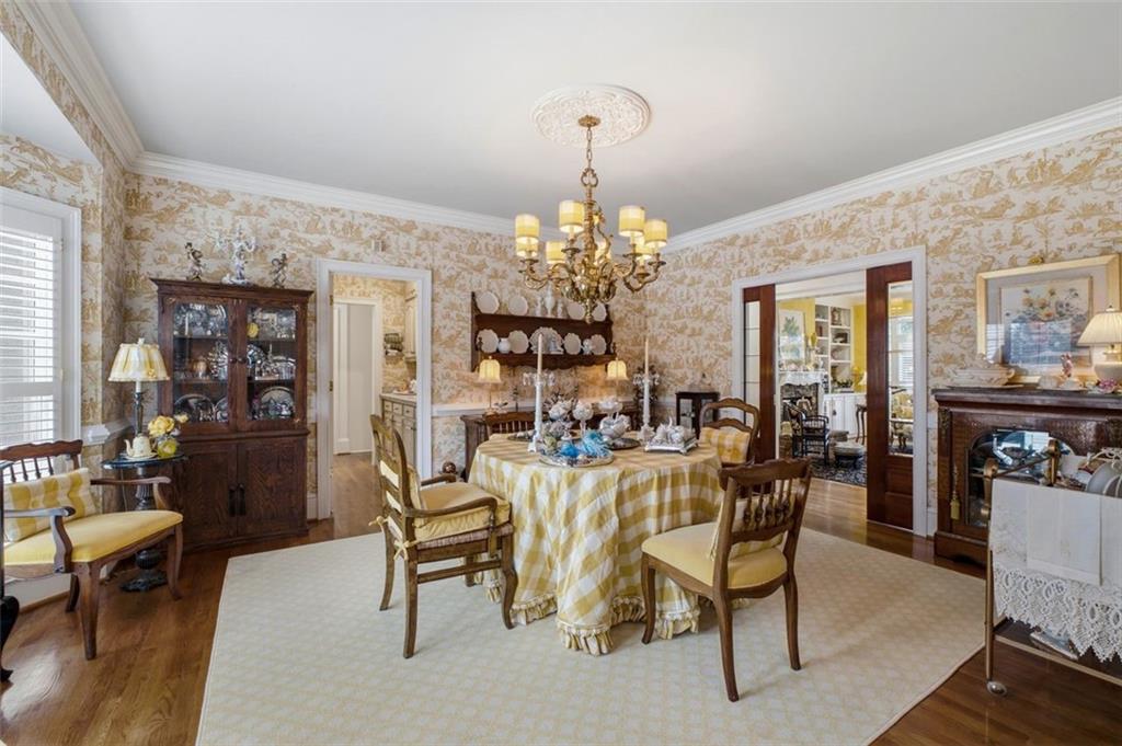 100 Ridgetree Lane
