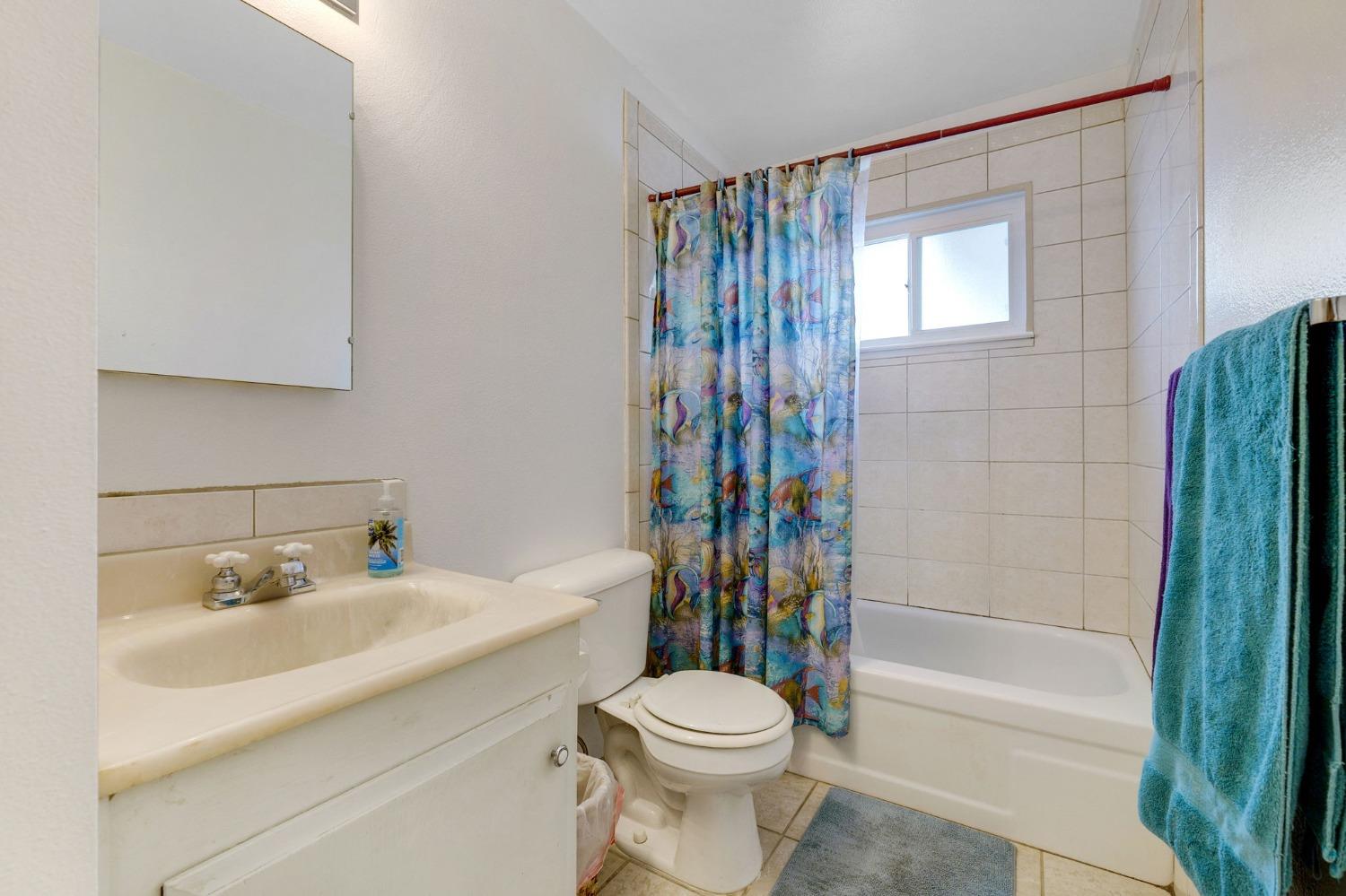 8044 Linden Lime Court