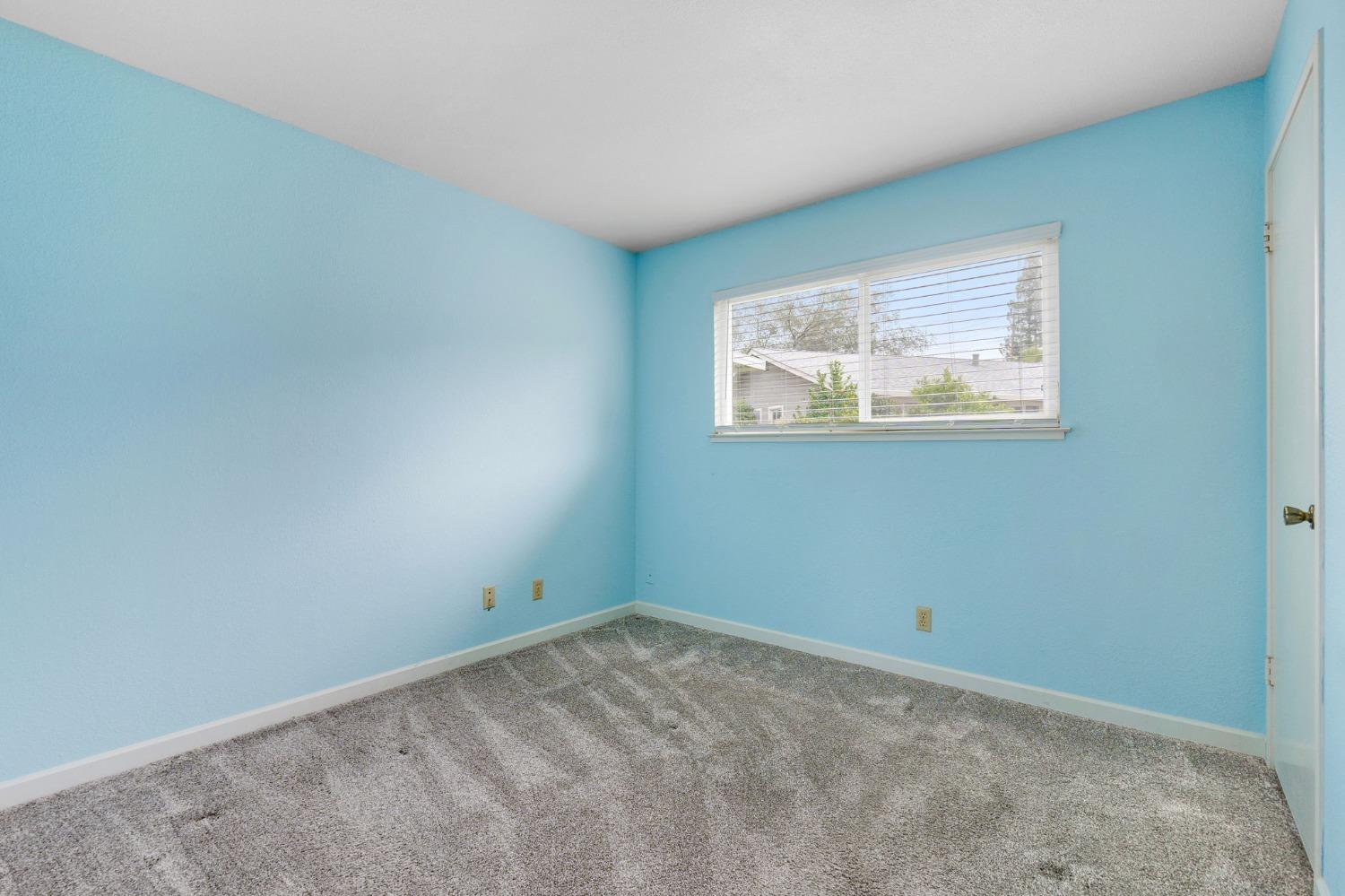 8044 Linden Lime Court