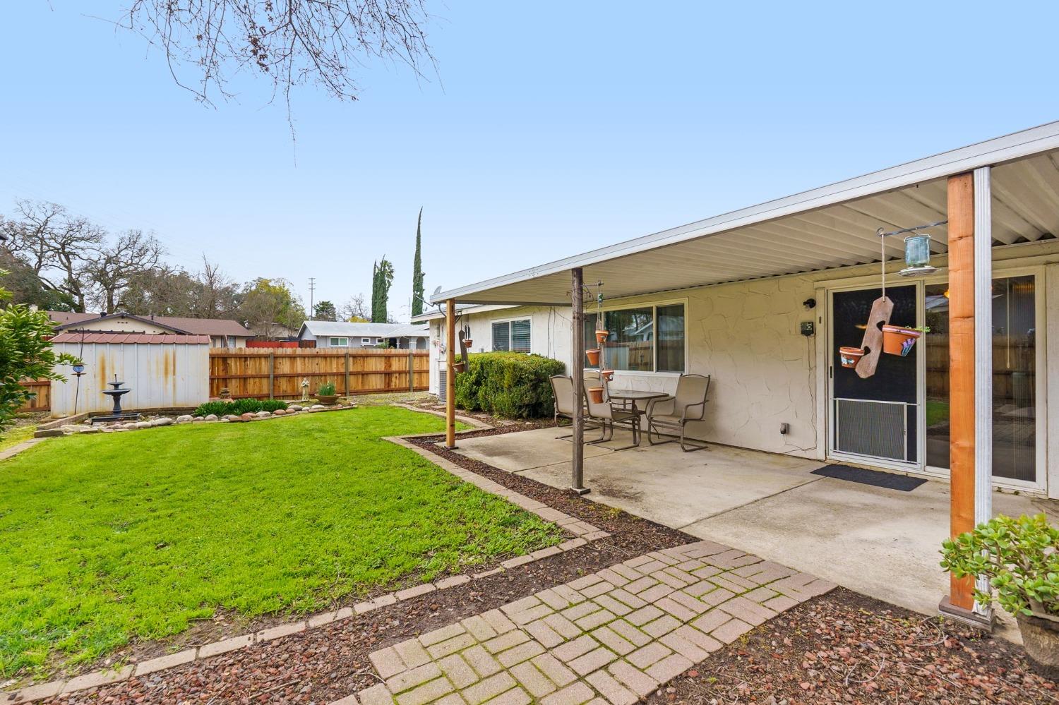 8044 Linden Lime Court